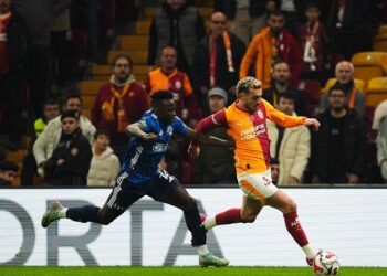 Galatasaray, Kasımpaşa’yı 3 golle devirdi!