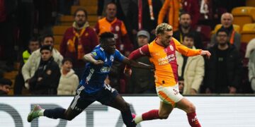 Galatasaray, Kasımpaşa’yı 3 golle devirdi!