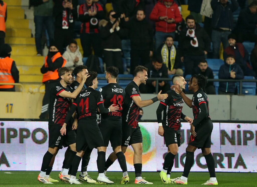 genclerbirligi 4 3 trabzonspor habermeydan e1766432783882