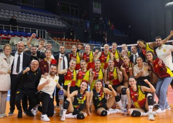 Göztepe, Bahçelievler'e deplasmanda set vermedi! Göztepe, Bahçelievler’e deplasmanda set vermedi!