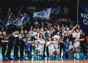 Halkbank, Spor Toto'yu set vermeden geçti! Halkbank, Spor Toto’yu set vermeden geçti!