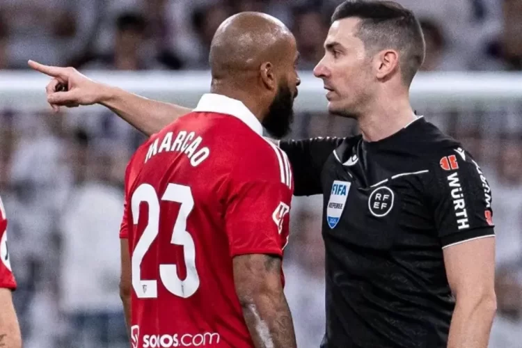 ispanyada eski galatasarayli marcaoya agir ceza habermeydan