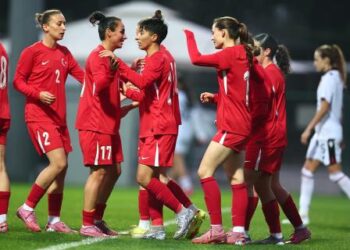 Kadın Milliler, Arnavutluk’u 2 golle devirdi!