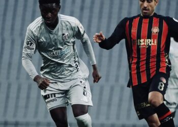 Karagümrük ile Kocaelispor yenişemedi! Karagümrük ile Kocaelispor yenişemedi!