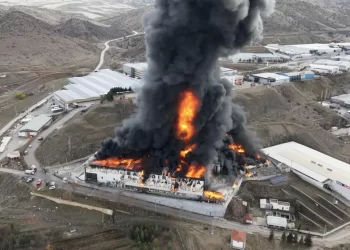 Kırıkkale’de bir fabrika alevlere teslim oldu! İşte ilk bilgiler…