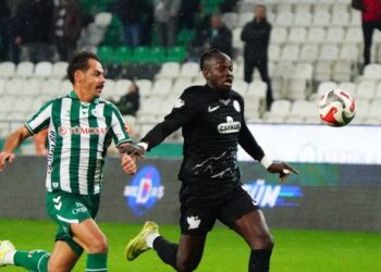 Konyaspor-Rizespor maçında kazanan yok!