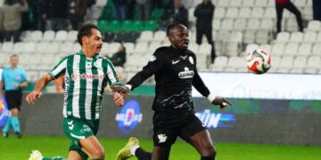 Konyaspor-Rizespor maçında kazanan yok!