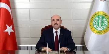 Prof. Dr. Mahmut Ak kimdir?