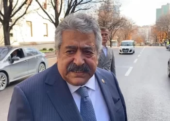 MHP 120 sayfalık süreç raporunu Meclis'e sundu MHP 120 sayfalık süreç raporunu Meclis’e sundu