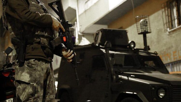 MİT yeni yıl öncesi saldırı planlayan DEAŞ’lıyı yakaladı.