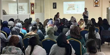 Muş'ta, 140 anne ve anne adayına uyuşturucuyla mücadele eğitimi! Muş’ta, 140 anne ve anne adayına uyuşturucuyla mücadele eğitimi!