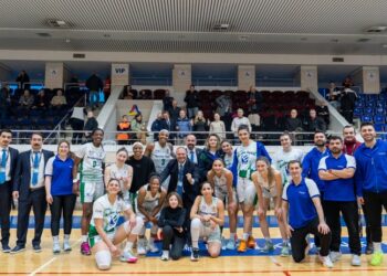 Nesibe Aydın 90-75 Dardanel Çanakkale Belediyespor