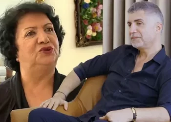 Özcan Deniz’in annesi kanserle mücadele ediyor