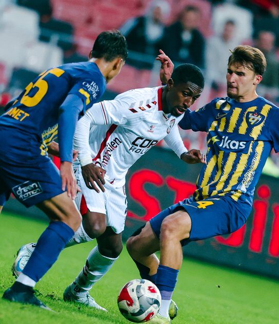 Samsunspor, Eyüpspor'u kupada 2 golle geçti! samsunspor eyupsporu kupada 2 golle gecti habermeydan e1766606474782