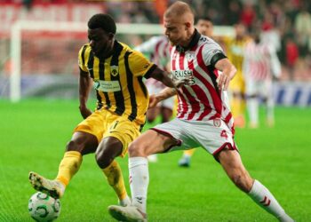 Samsunspor, Konferans Ligi'nde ilk yenilgisini AEK'dan aldı! Samsunspor, Konferans Ligi’nde ilk yenilgisini AEK’dan aldı!