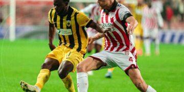 Samsunspor, Konferans Ligi'nde ilk yenilgisini AEK'dan aldı! Samsunspor, Konferans Ligi’nde ilk yenilgisini AEK’dan aldı!