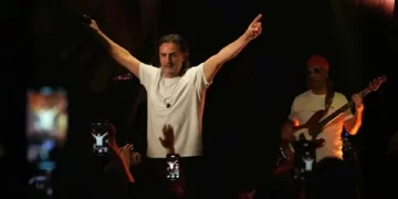 Çelik'ten destek! İnsanın ruhunda derin izler bırakır Çelik’ten destek! İnsanın ruhunda derin izler bırakır