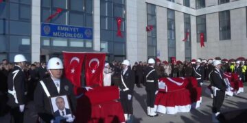 Yalova Emniyeti’nde şehit polisler için tören düzenlendi