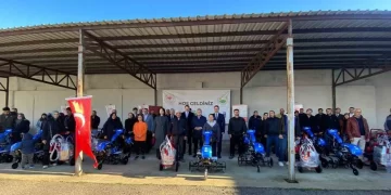 Sinop'ta, çiftçiye yüzde 100 hibeli makine ve ekipman desteği! Sinop’ta, çiftçiye yüzde 100 hibeli makine ve ekipman desteği!