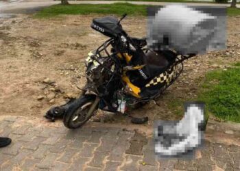 Sinop’ta, motosiklet minibüs’e çarptı: 1 yaralı