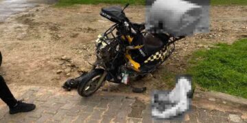 Sinop’ta, motosiklet minibüs’e çarptı: 1 yaralı