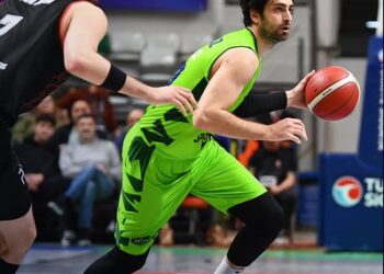 TOFAŞ 80-62 Manisa Basket TOFAŞ 80-62 Manisa Basket