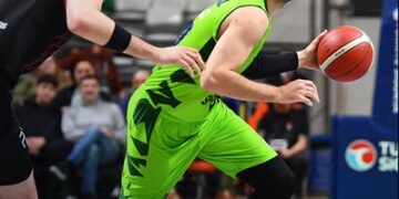 TOFAŞ 80-62 Manisa Basket TOFAŞ 80-62 Manisa Basket