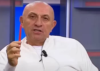 Ünlü yorumcu Sinan Engin son anda çark etti!