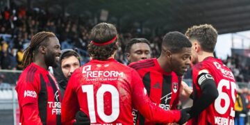 Vanspor FK, Hatayspor önünde 3 puanı 4 golle aldı!