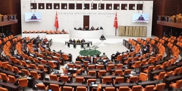 TSK, 1 yıl daha Aden Körfezi ve Somali karasularında