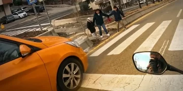 Ankara’da Yaya Geçidinde Anne ve Çocuklarına Yol Vermeyen Taksiciler Yakalandı