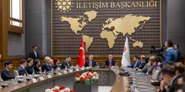 Basın İlan Kurumu ile Kredi Garanti Fonu arasında iş birliği protokolü imzalandı Basın İlan Kurumu ile Kredi Garanti Fonu arasında iş birliği protokolü imzalandı