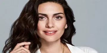Bergüzar Korel: Ruh sağlığım için bakmıyorum Bergüzar Korel: Ruh sağlığım için bakmıyorum