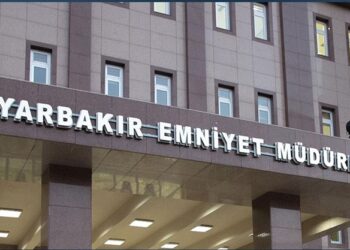 Diyarbakır Emniyeti’ne saldırı girişimi! İl emniyet binası önüne patlayıcı atıldı