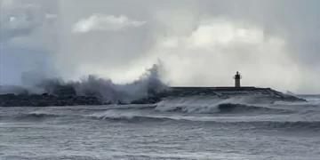 Ege ve Karadeniz’de kuvvetli rüzgar bekleniyor!