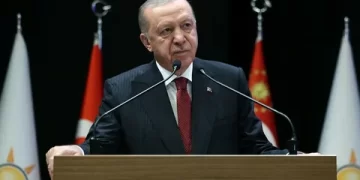 Erdoğan: Masada olmayanın menüye konulduğu acımasız bir bölüşüm kavgasının tam ortasındayız