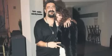 Gamze Topuz ve Celil Nalçakan el ele! Gamze Topuz ve Celil Nalçakan el ele!