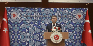 Bakan Yumaklı’dan Gurbetçi Girişimcilere Markalaşma Çağrısı