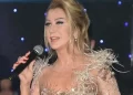 Seda Sayan kuyumcu açılışında sahne aldı