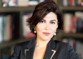 Gazeteci Sedef Kabaş gözaltına alındı!