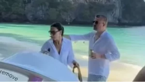 Sevcan Orhan Buca Belediye Baskani Gorkem Duman askini kabul etti1 habermeydan