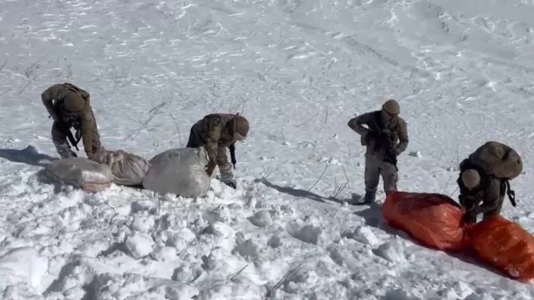 Hakkari'de 348 Kilogram Uyuşturucu Ele Geçirildi Uyusturucu3 habermeydan