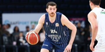Anadolu Efes, Erokspor’a deplasmanda kaybetti!
