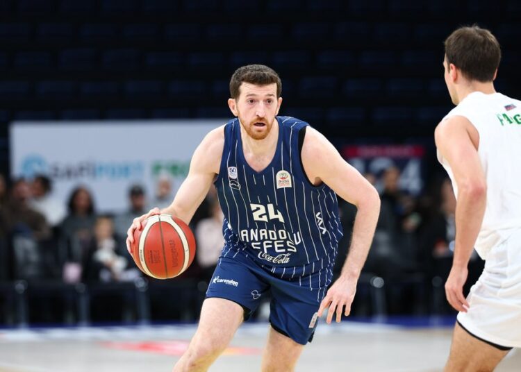anadolu efes erokspora deplasmanda kaybetti habermeydan