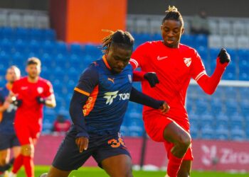 Başakşehir, kupada Boluspor’u 2 golle geçti!