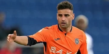 Başakşehir, Deniz Türüç ile yollarını ayırdı! Başakşehir, Deniz Türüç ile yollarını ayırdı!