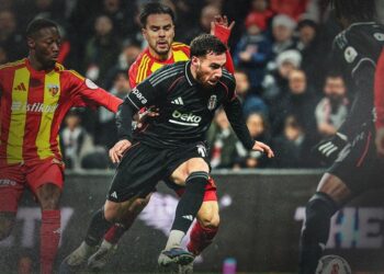 Beşiktaş, Kayserispor önünde 1 attı 3 aldı!