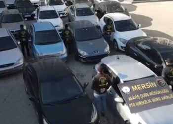 İkinci el araç alacaklara uyarı: Change araç vurgunu çökertildi İkinci el araç alacaklara uyarı: Change araç vurgunu çökertildi