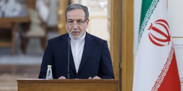 İran Dışişleri Bakanı Erakçi açıkladı: Savaşa da müzakereye de hazırız İran Dışişleri Bakanı Erakçi açıkladı: Savaşa da müzakereye de hazırız