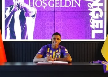 Eyüpspor, Angel Torres’i kadrosuna kattı!